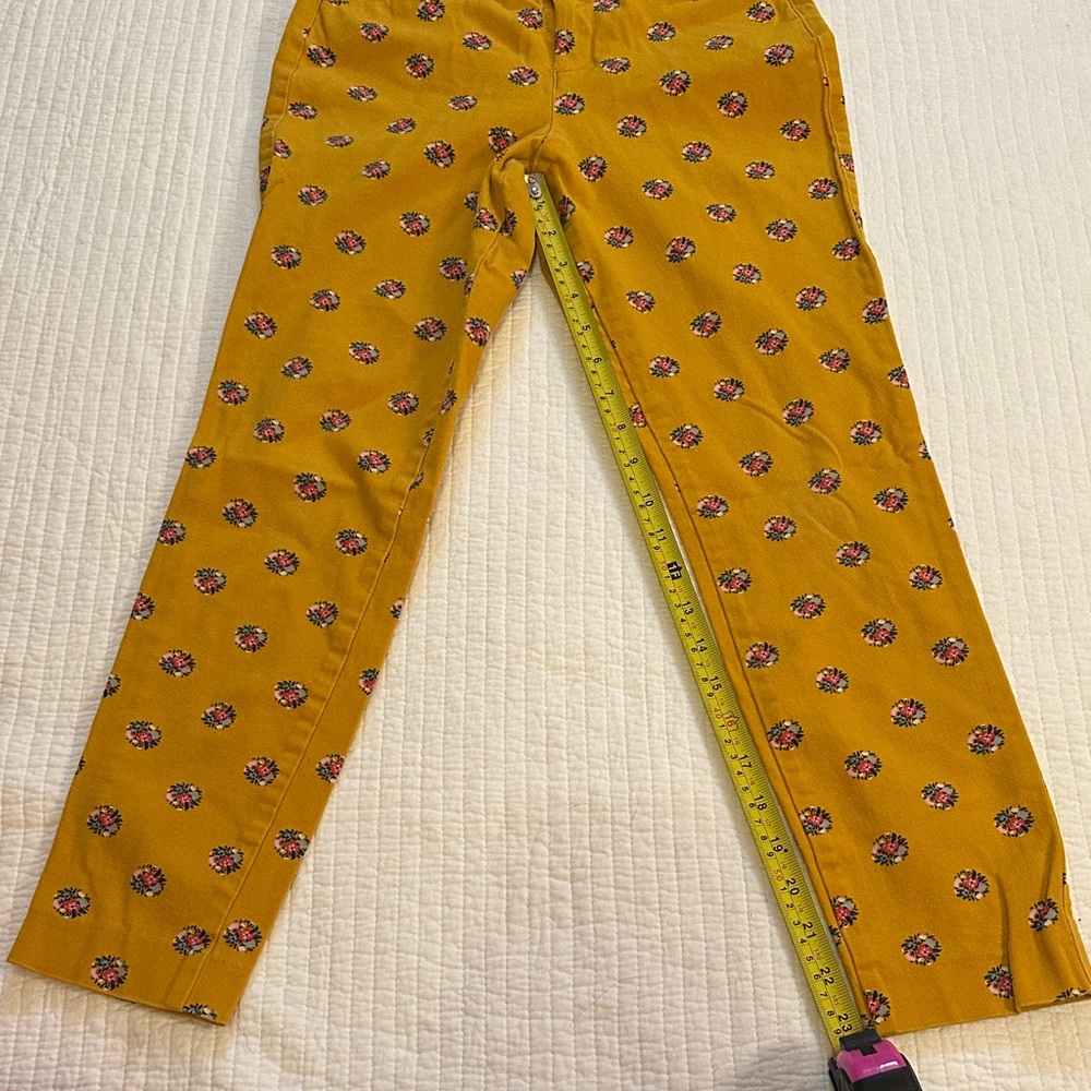 Old Navy Pixie Mustard Floral Skinny Pants Size 0 - Picture 5 of 6
